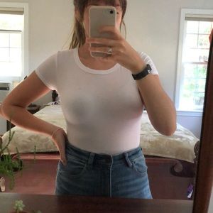 ❗️55% OFF❗️Francesca’s White Bodysuit